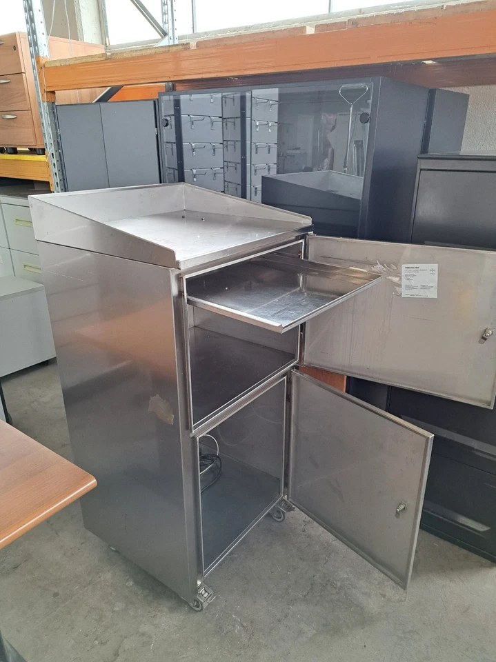 Postazione di lavoro mobile per computer - Immagine 3 di 4