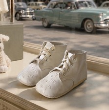 Vintage 1950s White Leather Baby Shoes Infant Lace Up Booties Perforated Detail