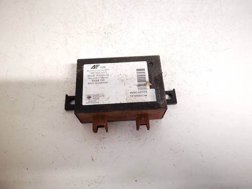 Volkswagen Sharan 1998 Immobiliser ECU 95VW19A366CB, 7m0953257f #2276414-57