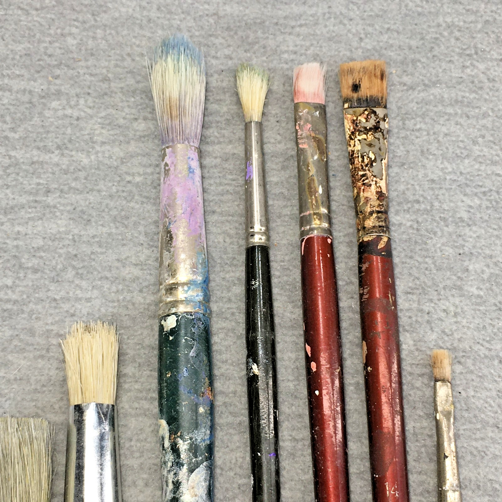 Lot of 11 Robert Simmons Artist Brushes