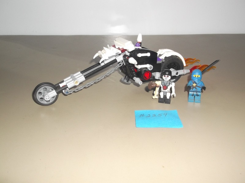 LEGO #2259 NINJAGO SKULL MOTORBIKE FROM 2011