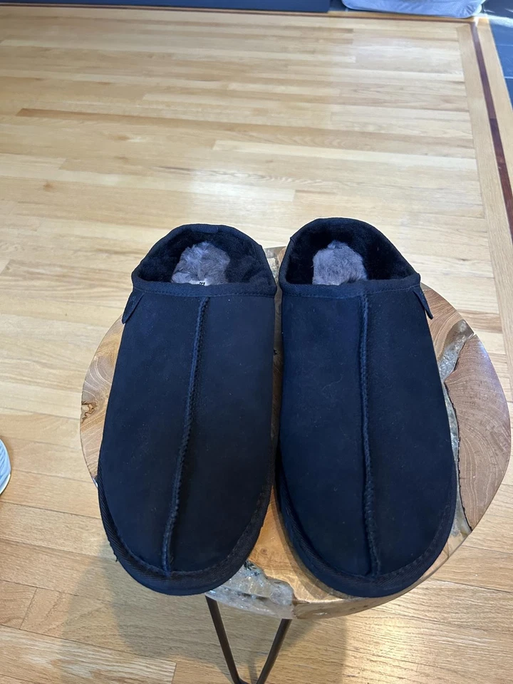 Zapatillas para hombre Fireside by Dearfoams negras forradas de piel de oveja Foto 3 de 4