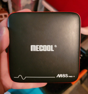 MECOOL M8S PRO W Android TV Box Media Streamer 2GB RAM 16GB Storage