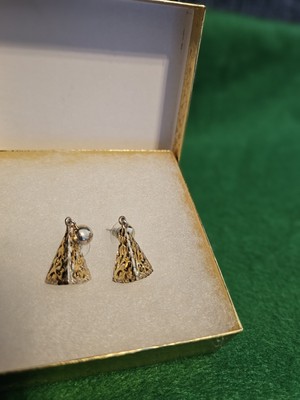 VTG Sterling Silver Two-Tone Gold, Silver Riccio Triangle Dangle pierce earrings