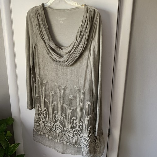 Weiche Umrandung Damen bestickt Seide Tunika Top Gr. M Wasserfallausschnitt Pailletten Boho - Bild 1 von 5