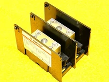 BURNDY BBDBMHC-22-2/0-2  2-POLE 350 AMP 600 VAC POWER DISTRIBUTION BLOCK ( NEW )