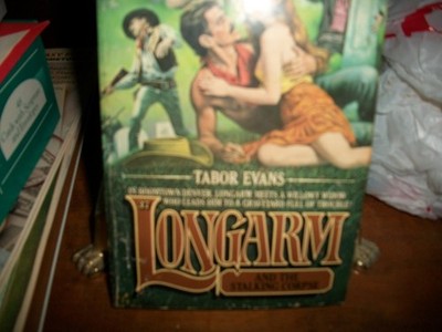 Longarm and the Stalking Corpse (Longarm #37)