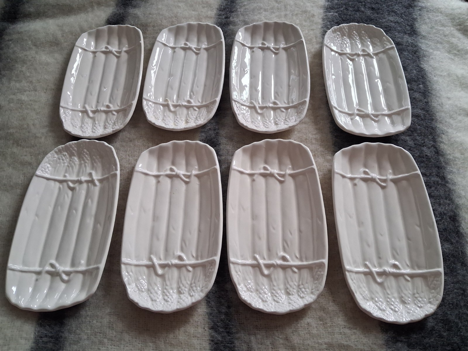 💫Taste Setter Sigma White Ceramic  Asparagus Pattern Rectangle Dishes Set of 8