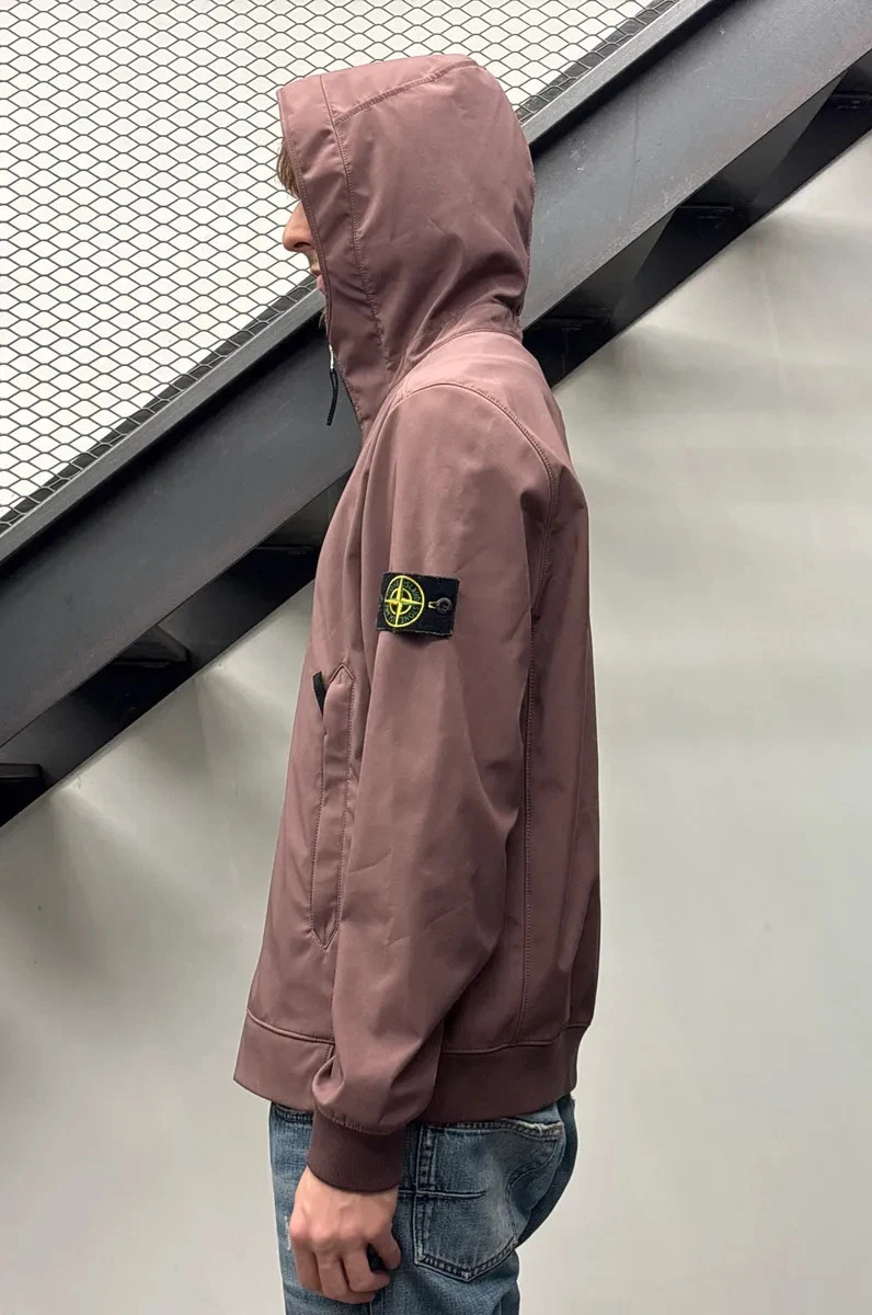 Stone Island Mauve Softshell Hooded Light Jacket (L) - product detail image 4
