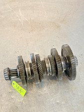 Ford 960 Tractor 5 Speed Transmission Gear Shaft Nda7112a 800 900