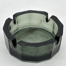 Vintage Dark Green Glass Ashtray Pebbled Finish 4 in Mid-Century MCM Dodecagon
