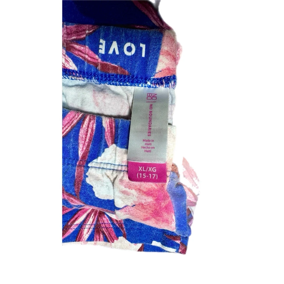 No Boundaries Juniors XL (15-17) Capri Leggings Floral Tropical LOVE Print - Image 3 of 3