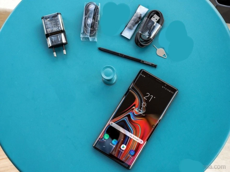 Samsung Galaxy Note 9 SM-N960U 128GB 4G Unlocked Android Smartphon New Sealed - Image 3 of 4