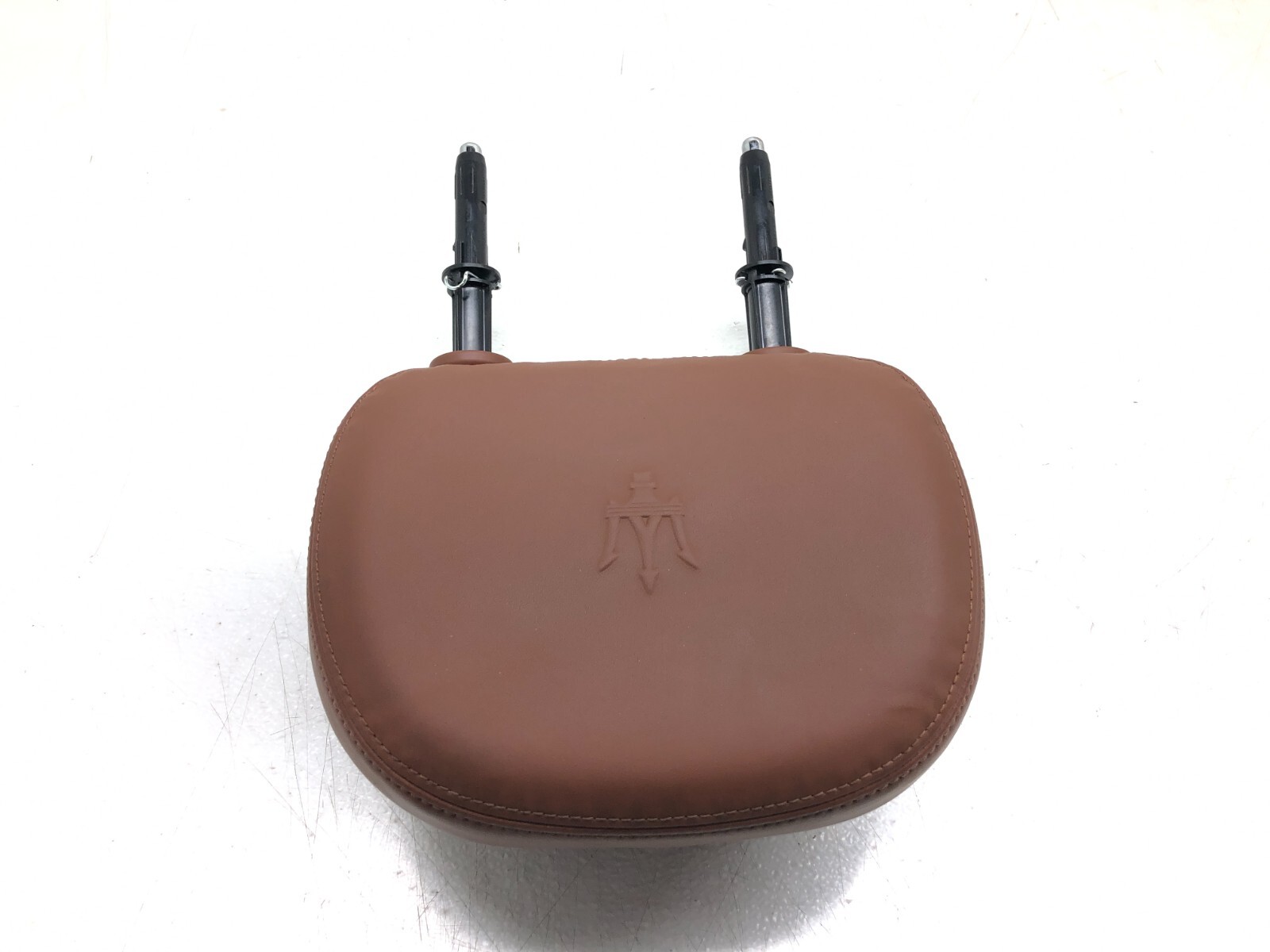 2014-2019 MASERATI GHIBLI SQ4 RIGHT PASSENGER FRONT SEAT HEADREST OEM.
