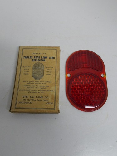 NOS Glass Tail Lamp Lens Reflector for 1926-30 Chevrolet