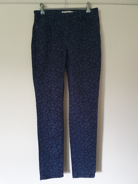 Sportscraft Cleo Womens Chino Pants Size 6 Slim Floral Blue W28 L31
