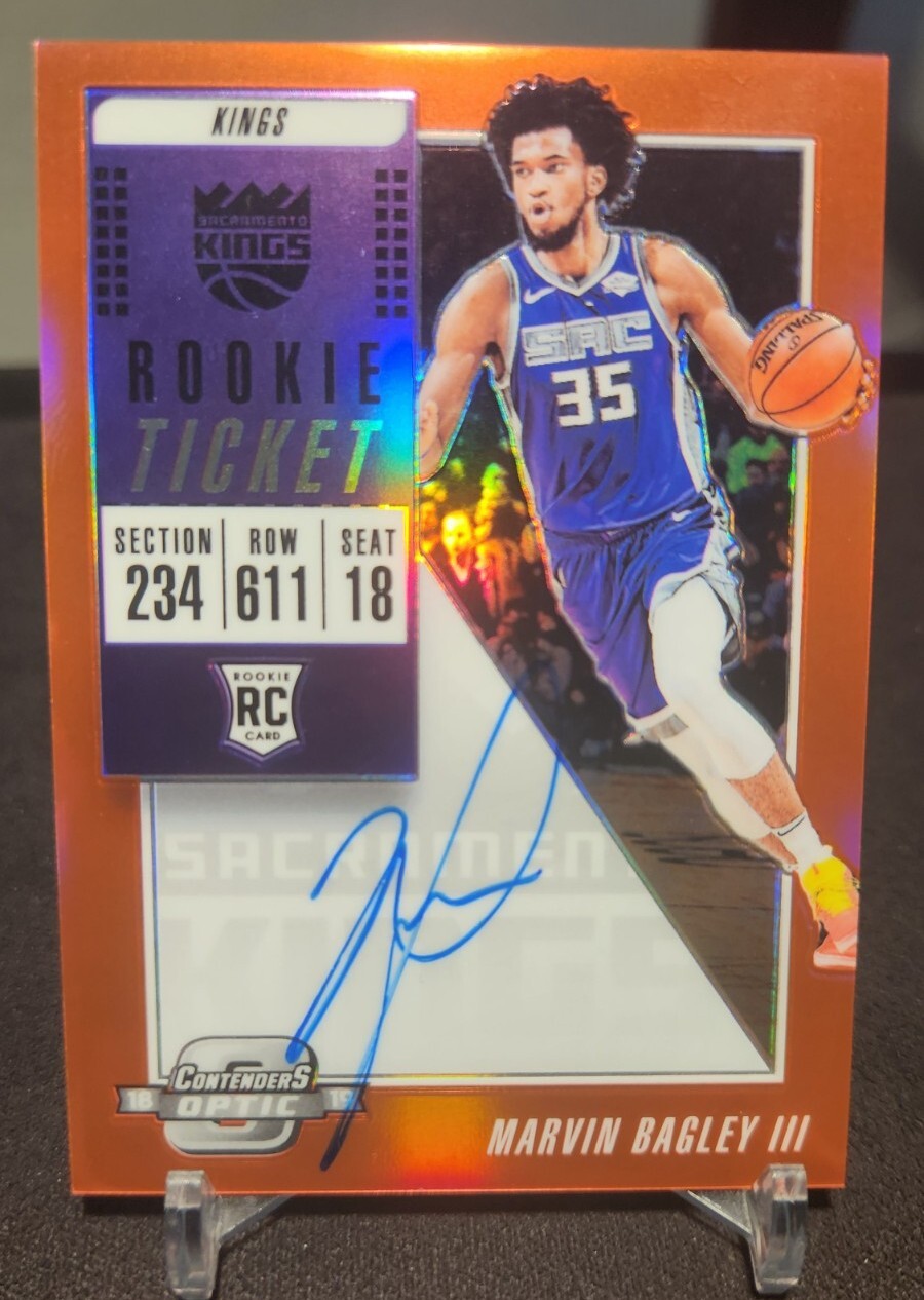 2018 Contenders Optic Season Ticket Red Prizm Marvin Bagley III Auto RC /149