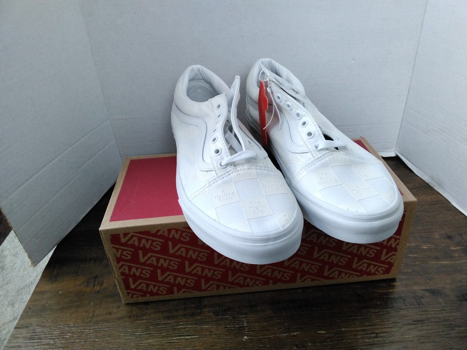 Vans Old Skool White Mens Sneakers Size 12 VN0A5KRF8AX-image