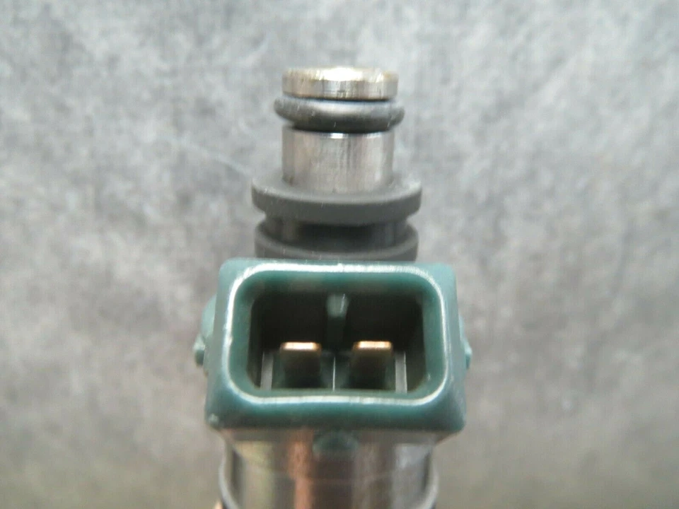 Reman 燃油喷射器适用于 1988 - 89 五十铃 Impulse 155 -0037 日本制造快速发货! — 第 3/4 张图片