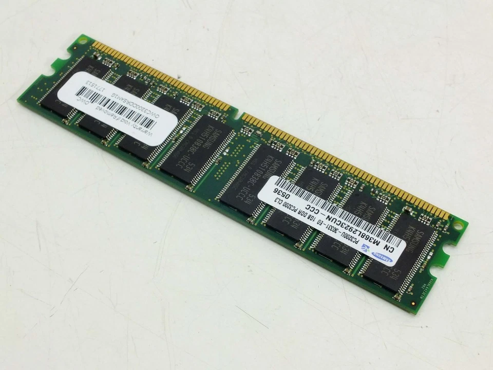 Samsung 1GB DDR RAM 400 MHz DIMM 184-Pin RAM PC3200 RAM Module M368L2923CUN-CCC - Image 2 of 4