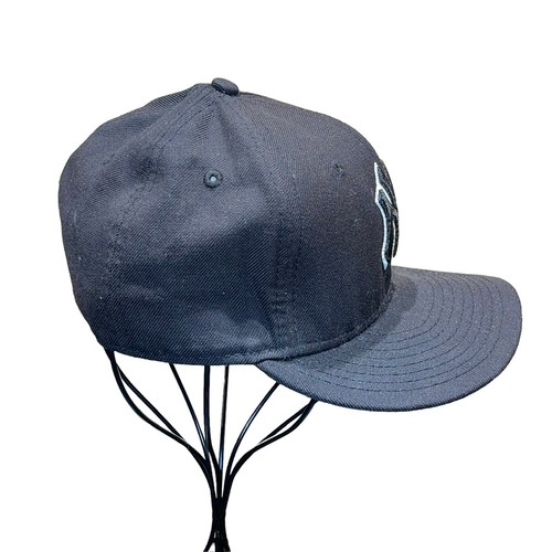 New Era NY YANKEES Authentic Collection 59FIFTY Black/White Fitted Size 7 Cap - Picture 7 of 14