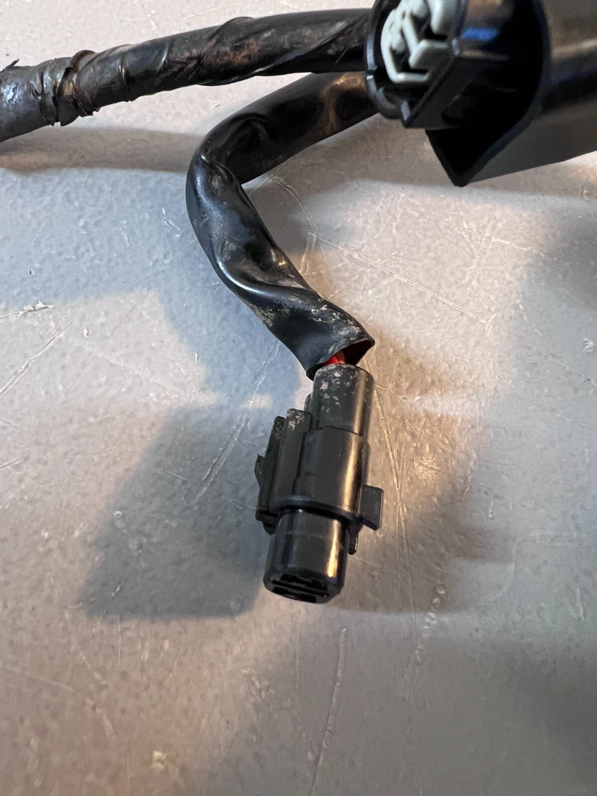 Wire Harness OEM Yamaha YZ250F 2014-2015 YZ 250 F 1SM-82590 Wire Harness OEM Yamaha YZ250F 2014-2015 YZ 250 F 1SM-82590