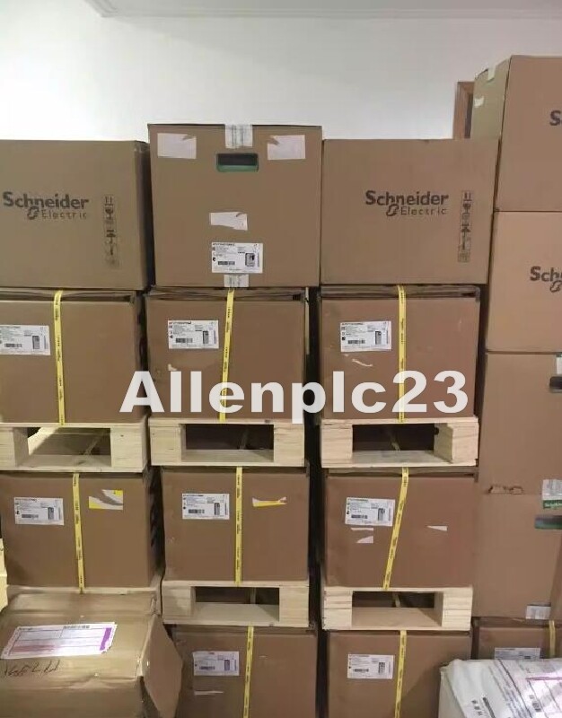 Foto 1 di 3