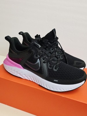 Size 8 - Nike Legend React 2 Psychic Pink W