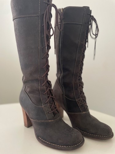 Frye Villager Lace Up Boots Dark Brown Distressed Leather Women's 7.5