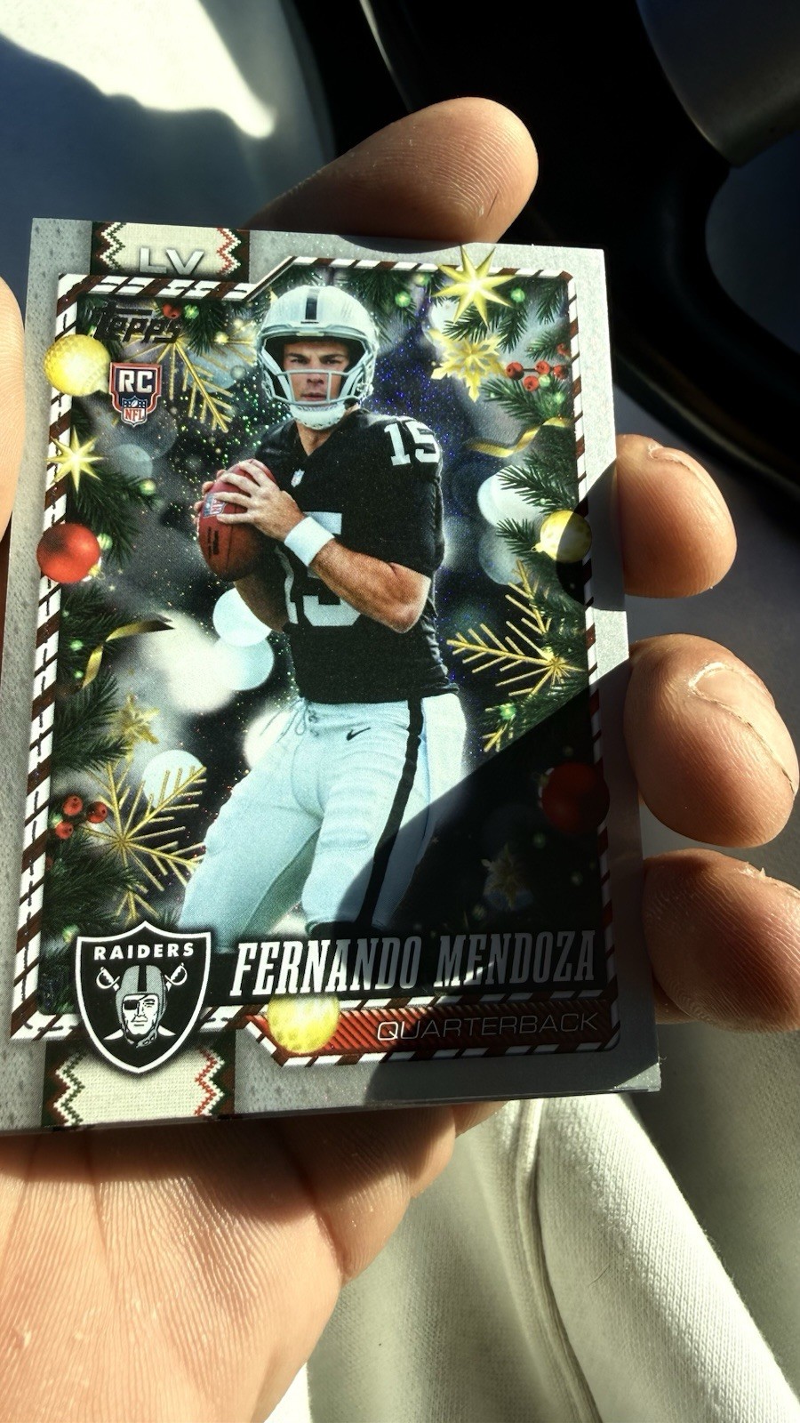 2026 Topps Holiday Fernando Mendoza Silver Glitter + 2 Bonus Cards