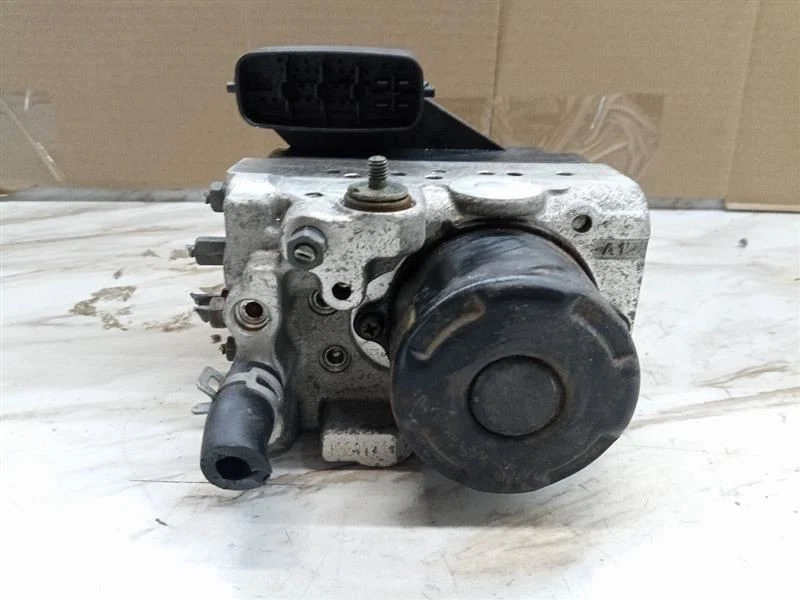 Módulo de control de bomba abs LEXUS ES300 2002-2003 44540-33061 Foto 2 de 4