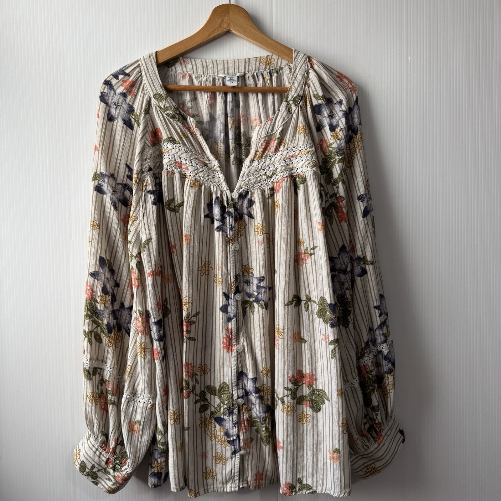 Sonoma 3X V-Neck Womens Cream Floral Print Button Front  Blouse Tops Boho