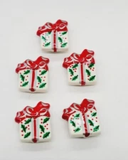 Button Covers lot Christmas Gift Present Red Green White 5 pc
