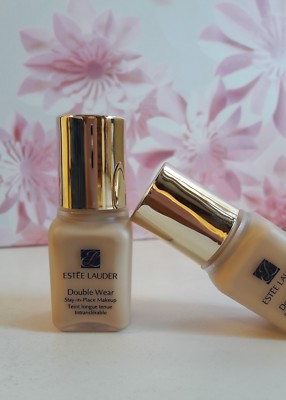 Estee Lauder Double Wear Stay-in-Place Makeup Foundation 1C1