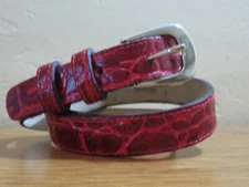 WOMEN GENUINE RED LEATHER FAUX REPTILE NARROW BELT SMALL 27-32 INCHES