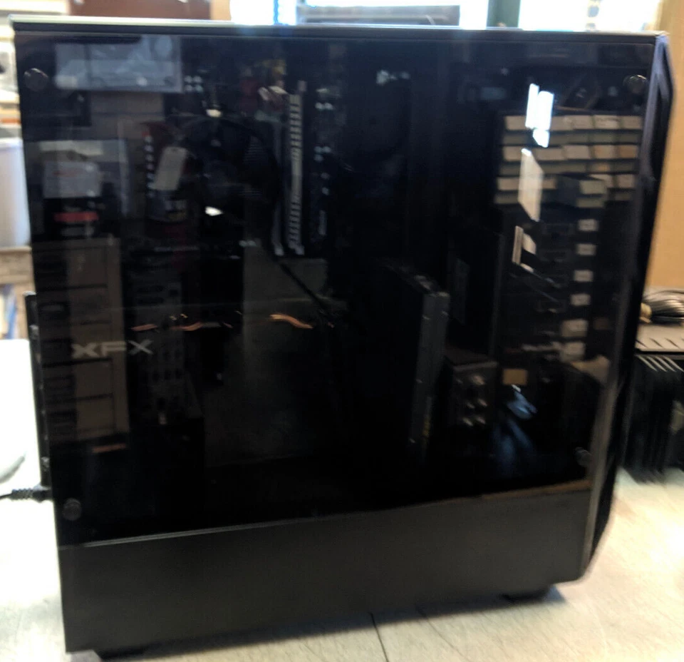 CyberPower C Series ET8820 AMD Ryzen 5 1600 - 8GB RAM - HDD - Image 2 of 4