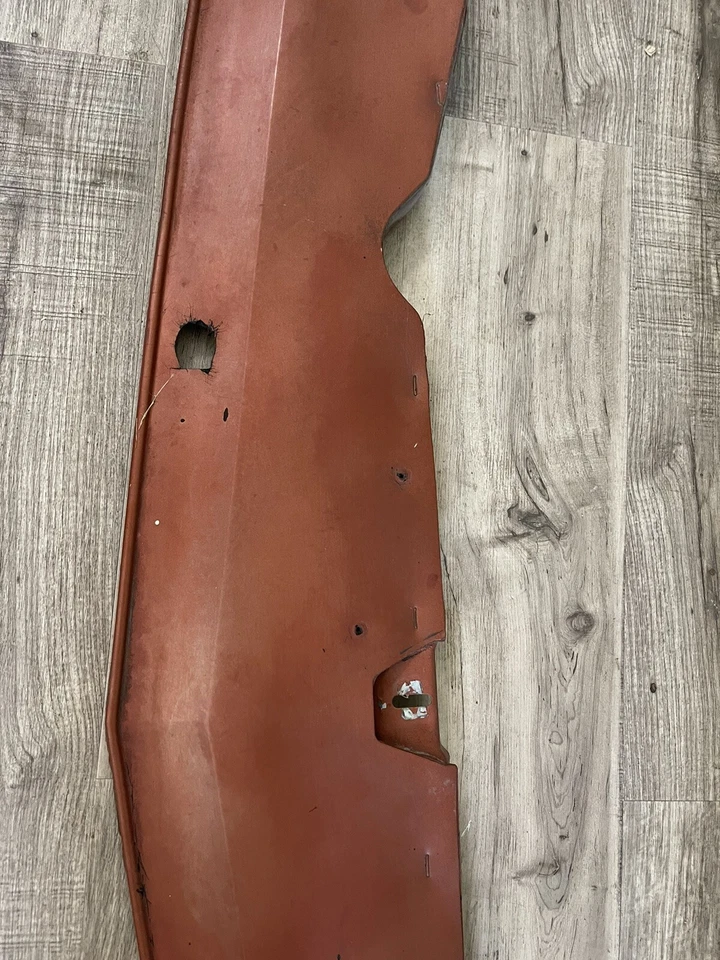 Ford Pinto 1977 1978 parachoques delantero relleno Mercury Bobcat protección contra salpicaduras cenefa original Foto 4 de 4