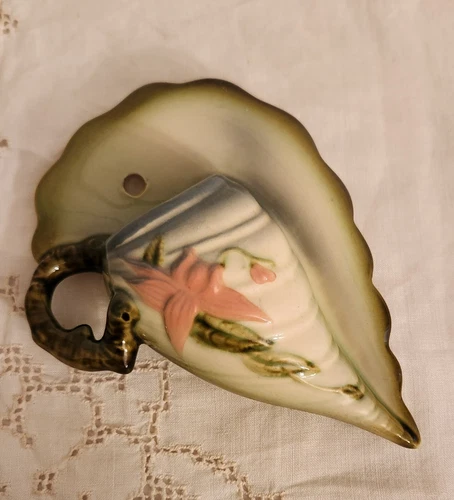 Vintage Hull Pottery Wall Pocket Vase Royal Woodland Conch Shell 1940s