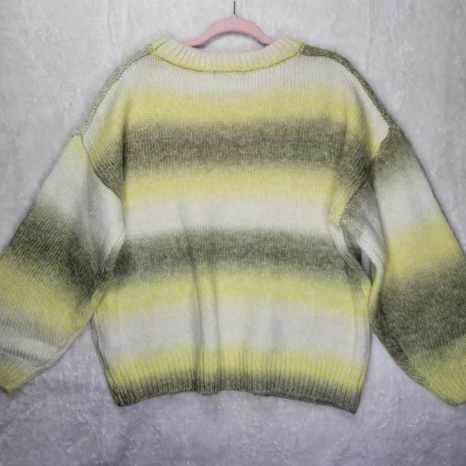 Suéter tejido con cable Forever 21 M para mujer amarillo y crema de gran tamaño Foto 2 de 4