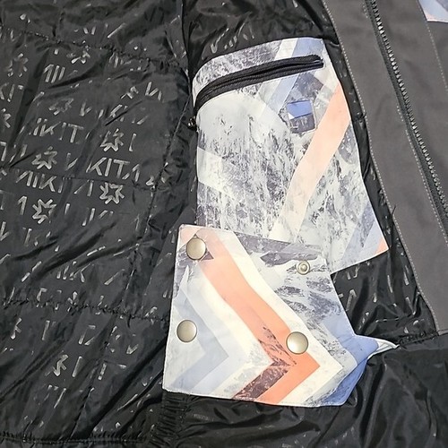 Nikita Snowboarding Jacket Coat Size Large - Picture 9 of 12