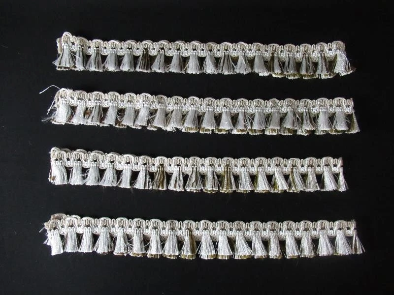 Juego de cortinas de red blancas vintage con borla verde aguacate y lazos Foto 4 de 4