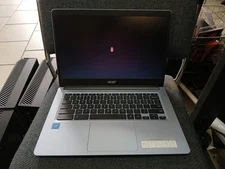 Acer Chromebook CB314 14" Screen- Looks Greats , Works Great