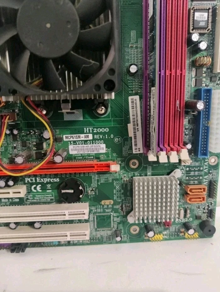 Scheda Madre PC Socket AM2 MCP61SM-AM + CPU AMD SEMPRON 3200 + RAM✅ - Immagine 4 di 4