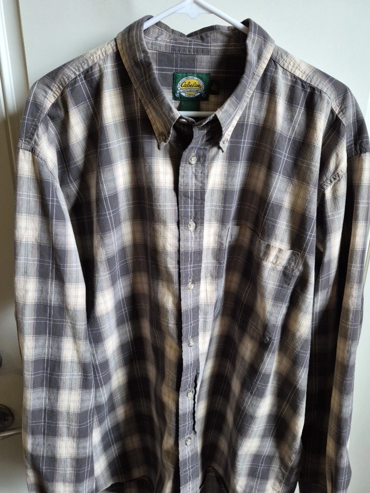 CABELAS Outdoor Shirt Mens XLT Tall Gray & Cream Plaid Button Up Long Sleeve