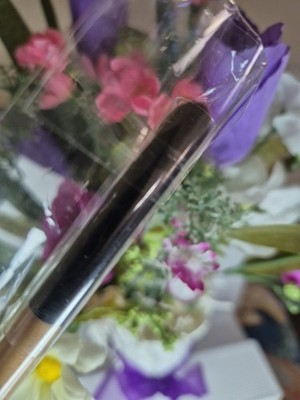 Concealer Brush Full Size by Benefit Cosmetics in its original packaging New!