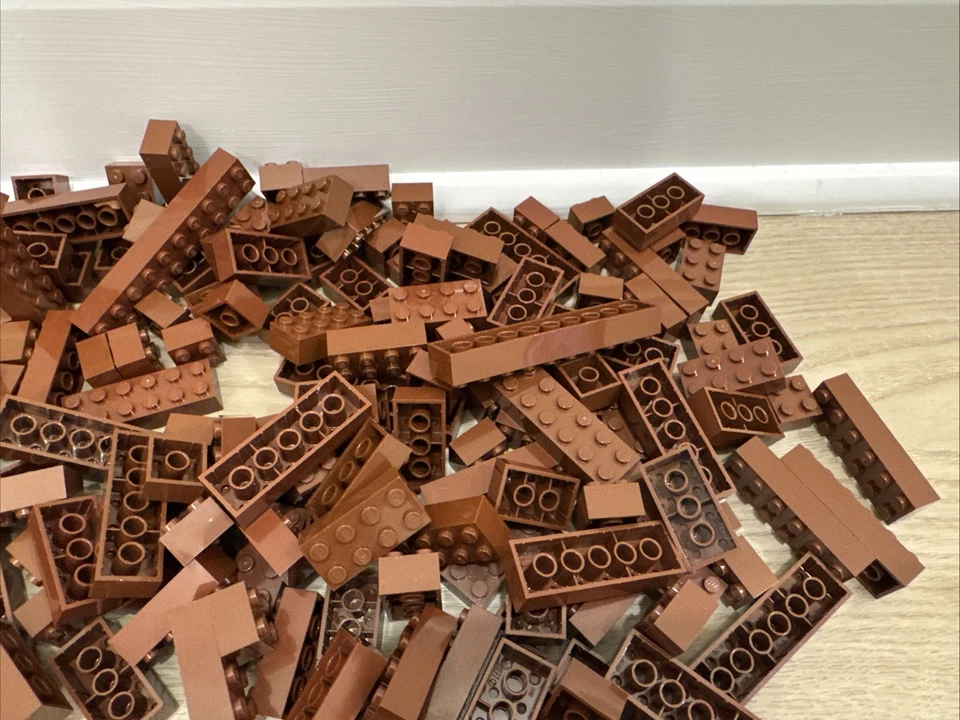 LEGO LOT OF 300 plus reddish brown and brown 2x2 2x4 2x6 2x8 2x10 2x12 and more - Image 2 of 4