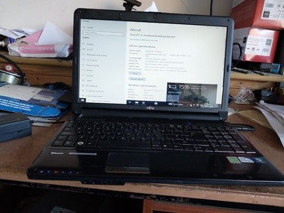 Fujitsu Lifebook AH 530 - intel Pentium P6200 @2,13Ghz, 8GB RAM ohne HDD (723)