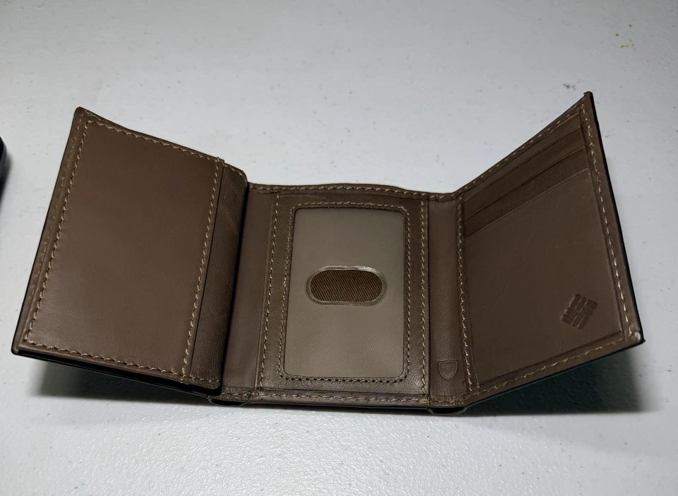 Cartera de Seguridad Columbia Para Hombre RFID Triple Cuero Genuino Marrón Oscuro Nueva/OpBox Foto 3 de 4