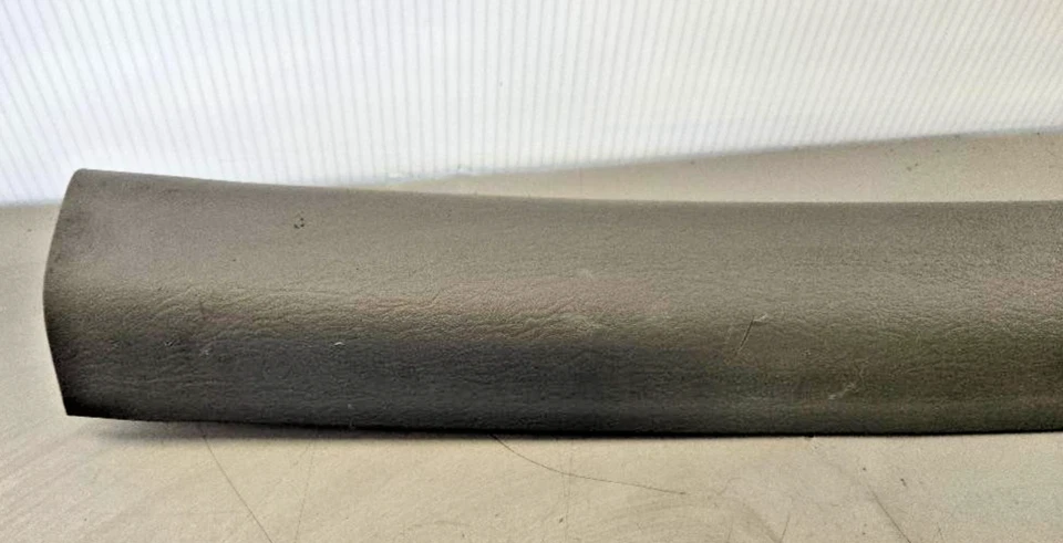 2001-2007 CHRYLSER ГОРОД И СТРАНА ЗАДНИЙ ХЕДЛАЙНЕР ОТДЕЛКА ПАНЕЛИ P/N 05028228AA OEM - Изображение 2 из 4