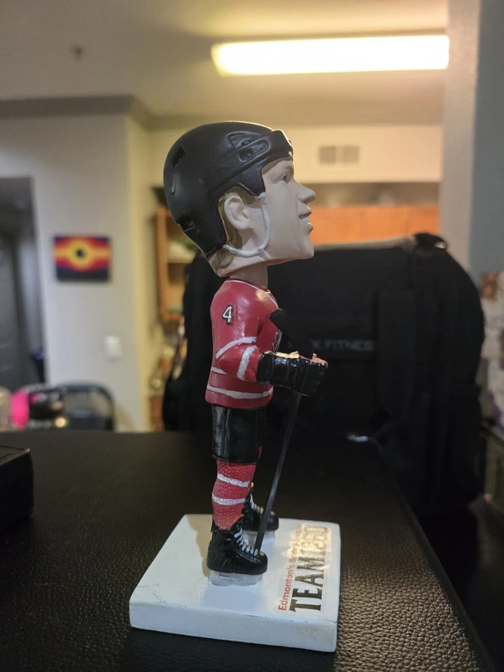 TAYLOR HALL TEAM CANADA BOBBLEHEAD Edmonton Oil Kings Oilers Devils Coyotes Foto 4 de 4